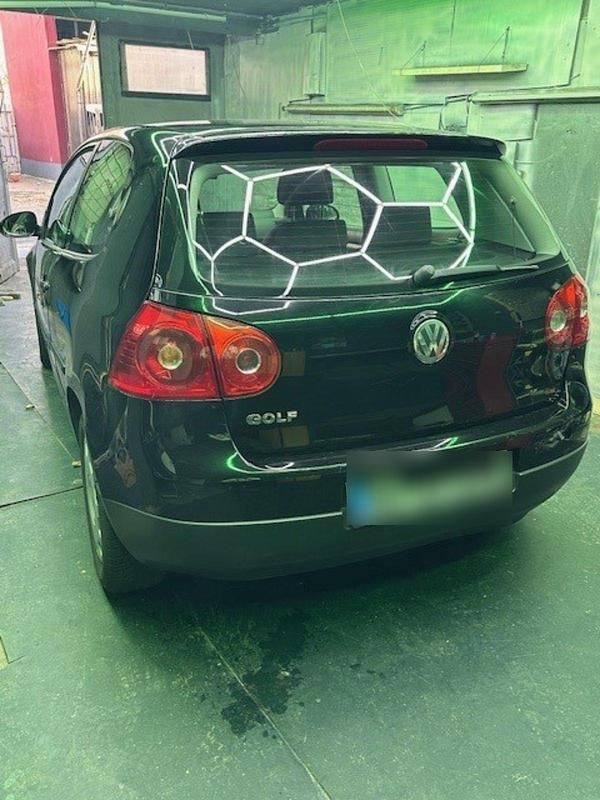 Gebraucht VW Golf V 75 PS (55 kW) 2004 Schwarz Kleinwagen