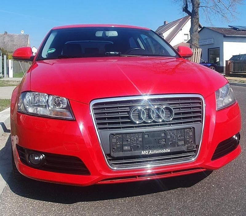Gebraucht Audi A3 125 PS (91 kW) 2009 Rot Kleinwagen