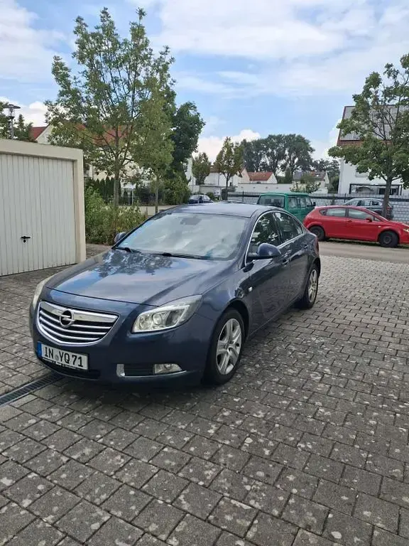Gebraucht Opel Insignia Edition 140 PS (102 kW) 2008 Blau Limousine