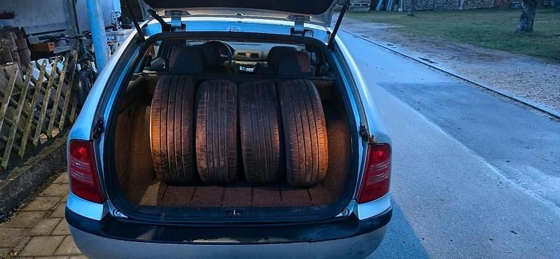 Usata Skoda Octavia 90 CV (66 kW) 2000 Argento Station wagon