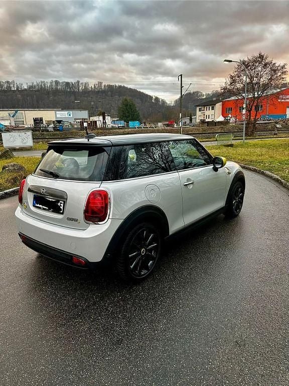 Gebraucht Mini Cooper SE 135 kW (184 PS) 2020 Grau Kleinwagen