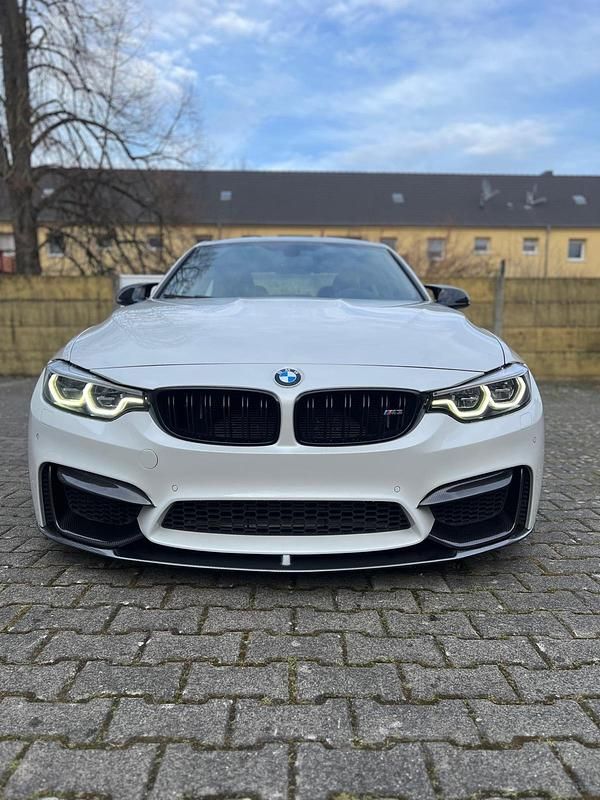 Weiß Gebraucht 2017 BMW M3 Competition Edition Limousine | 55.000 € (Teuer) - Bild 1/4