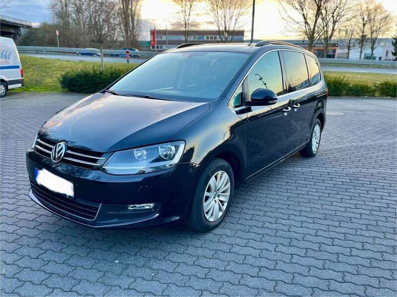Schwarz Gebraucht 2015 VW Sharan Comfortline Van / Kleinbus | 10.000 € (Superpreis) - Bild 1/4