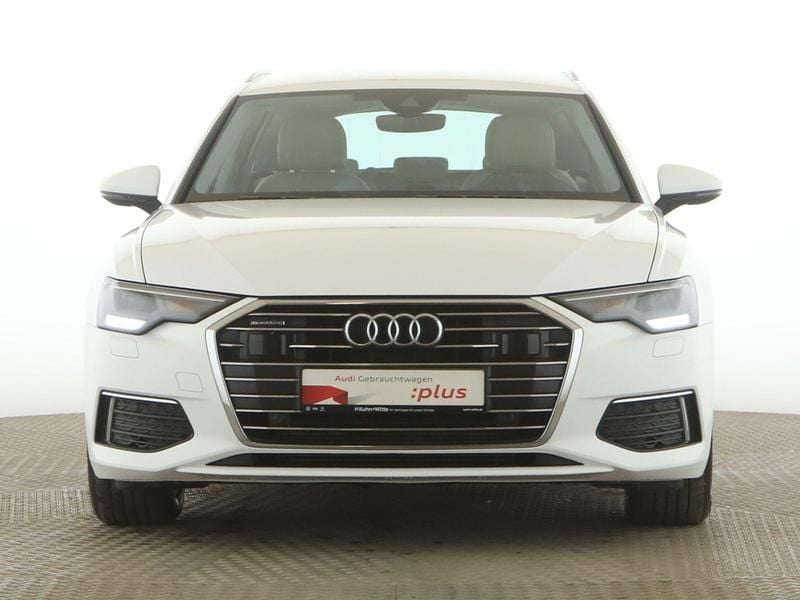 Usado Audi A6 Design 299 HP (219 kW) 2022 Branco Carrinha