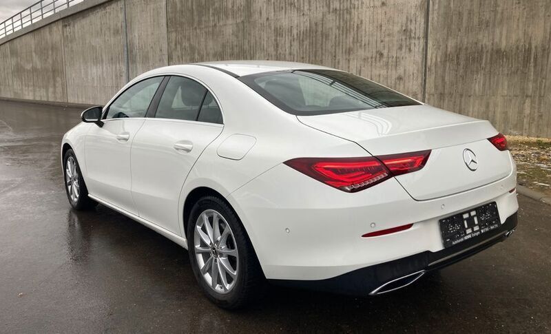 Gebraucht Mercedes CLA200 150 PS (110 kW) 2020 Weiß (polarweiss  unilack) Limousine