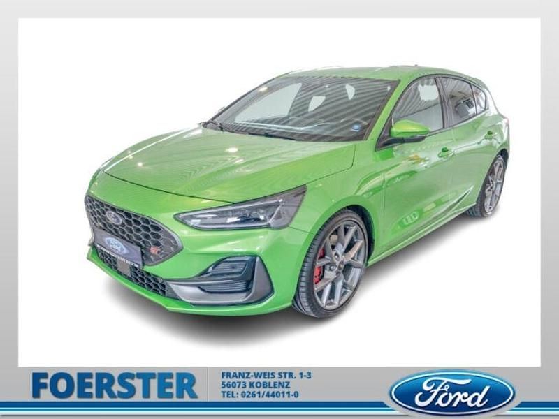 Gruen Gebraucht 2022 Ford Focus ST Limousine | 28.980 € (Etwas zu teuer) - Bild 1/4