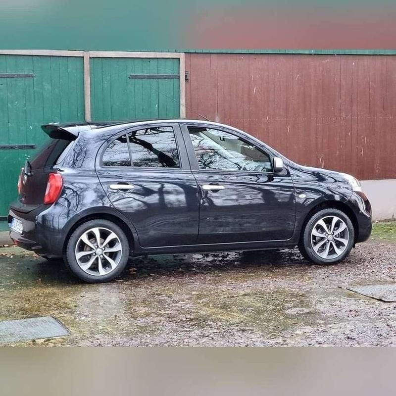 Schwarz Gebraucht 2016 Nissan Micra Limousine | 3.990 € (Superpreis) - Bild 1/4