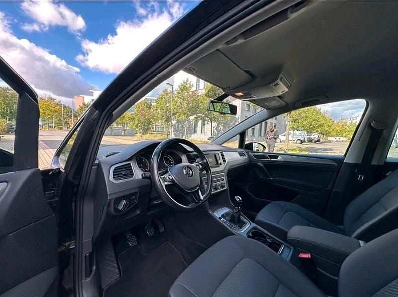 Gebraucht VW Golf 110 PS (80 kW) 2015 Schwarz SUV