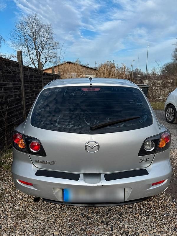 Gebraucht Mazda 3 84 PS (61 kW) 2005 Silber Kleinwagen