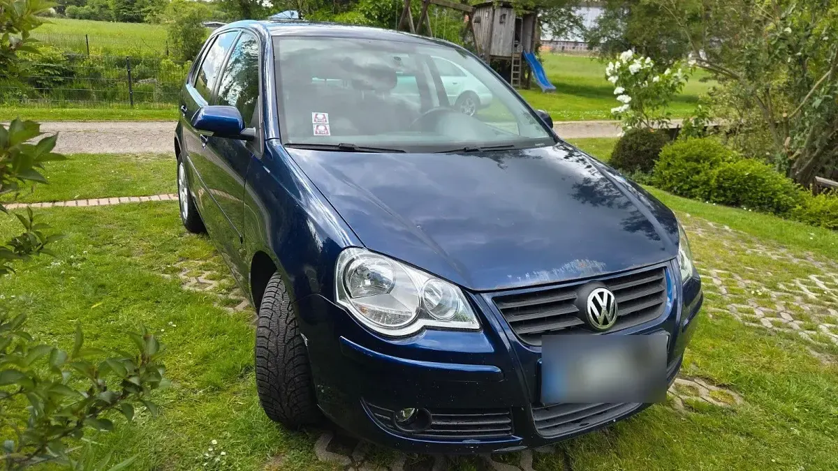 Usata VW Polo United 80 CV (58 kW) 2009 Blu Utilitaria
