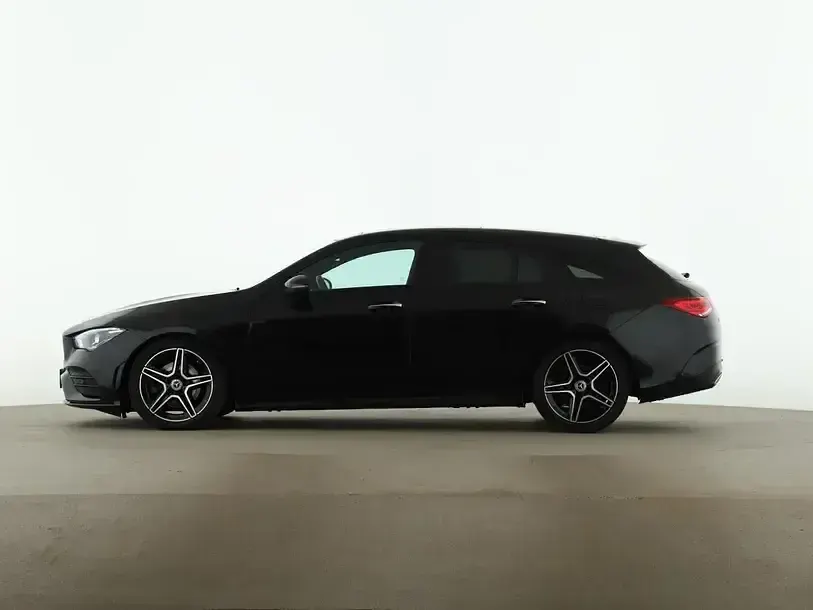 Gebraucht Mercedes CLA220 AMG 190 PS (139 kW) 2022 Schwarz Limousine