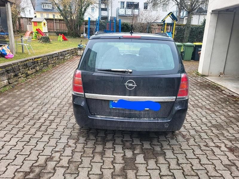 Gebraucht Opel Zafira 150 PS (110 kW) 2005 Schwarz Van / Kleinbus