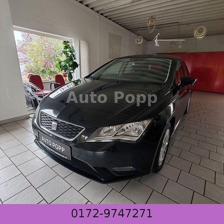 Schwarz Gebraucht 2013 Seat Leon Style Limousine | 6.999 € (Fairer Preis) - Bild 1/4