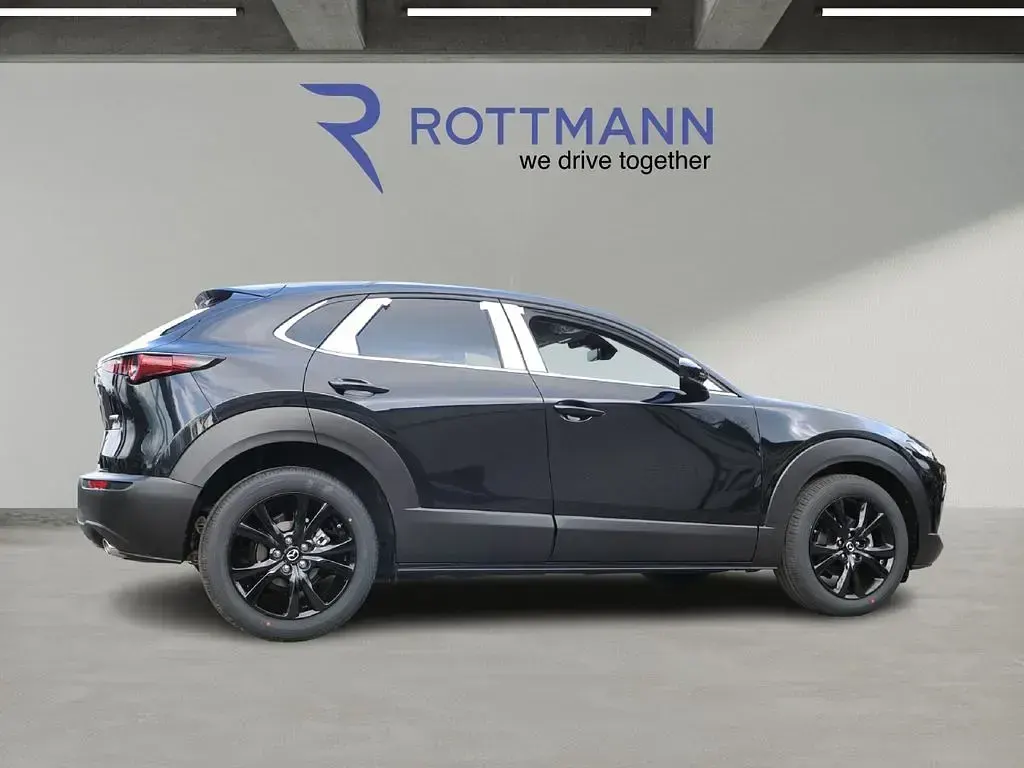 Neu Mazda CX-30 Nagisa 140 PS (102 kW) 2025 Schwarz SUV