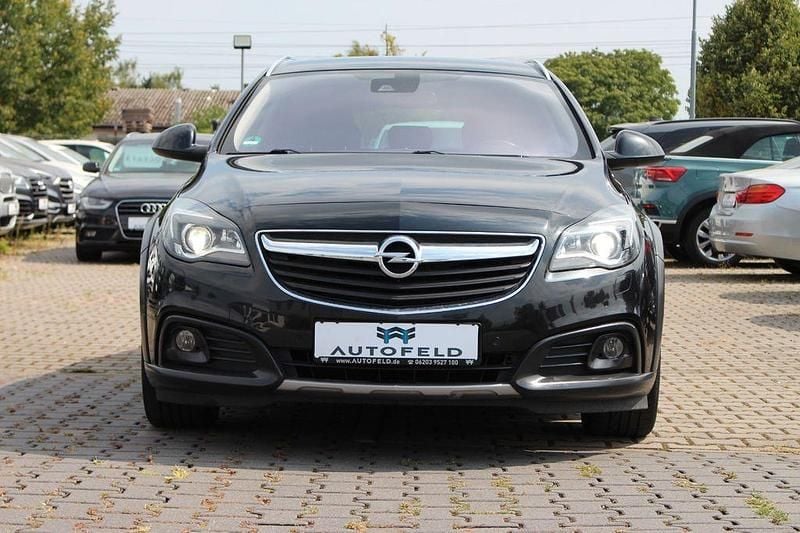 Second-hand Opel Insignia 170 CP (125 kW) 2016 Negru Berlinǎ