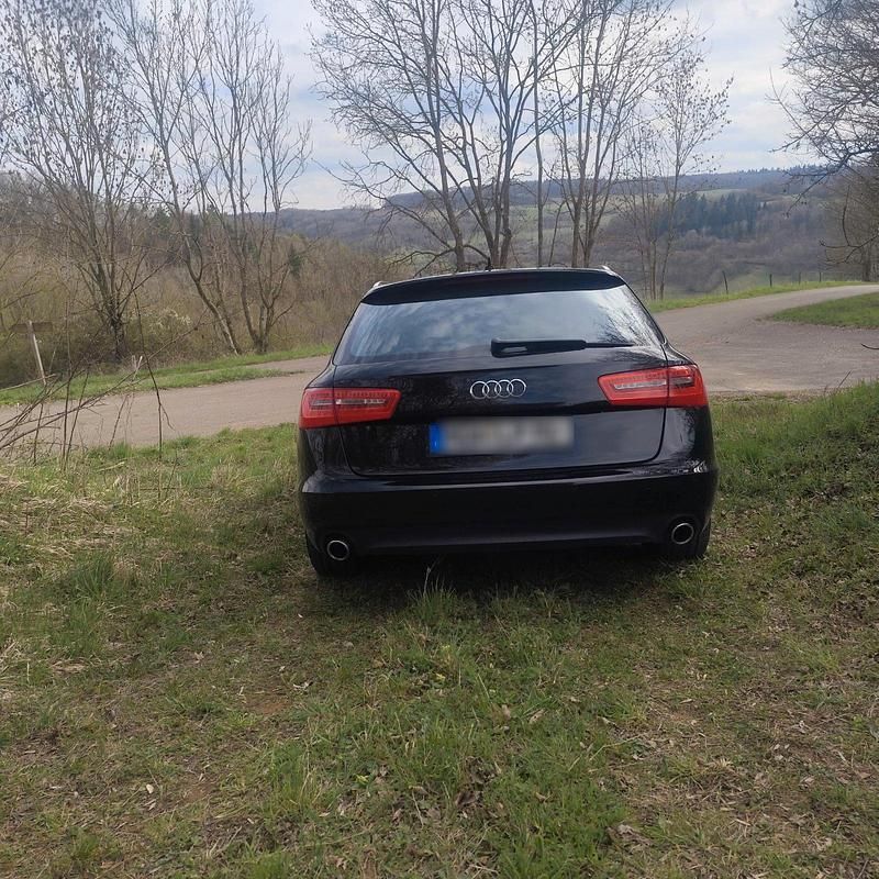 Gebraucht Audi A6 204 PS (150 kW) 2012 Schwarz Kombi