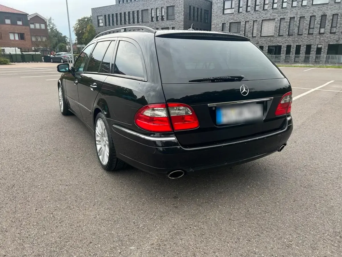 Gebraucht Mercedes E280 Avantgarde 2009 Schwarz Kombi