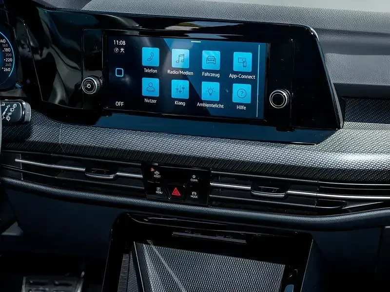 Gebraucht VW Golf VIII 265 PS (194 kW) 2024 Blau Kleinwagen