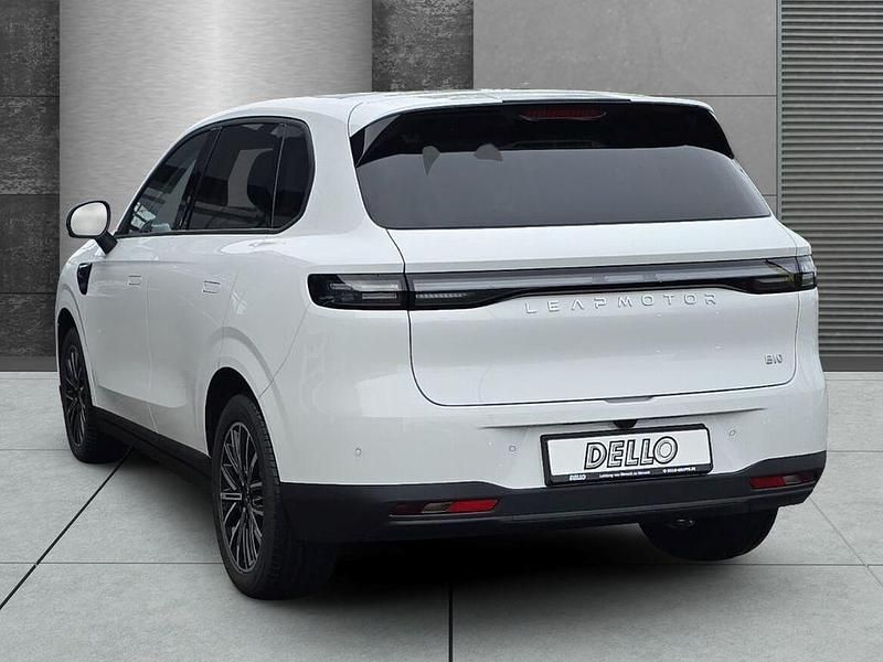 Neu Leapmotor B10 160 kW (218 PS) 2026 Weiß SUV