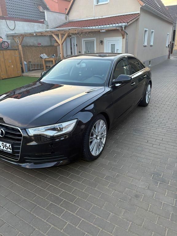 Gebraucht Audi A6 Sport 204 PS (150 kW) 2012 Schwarz Limousine
