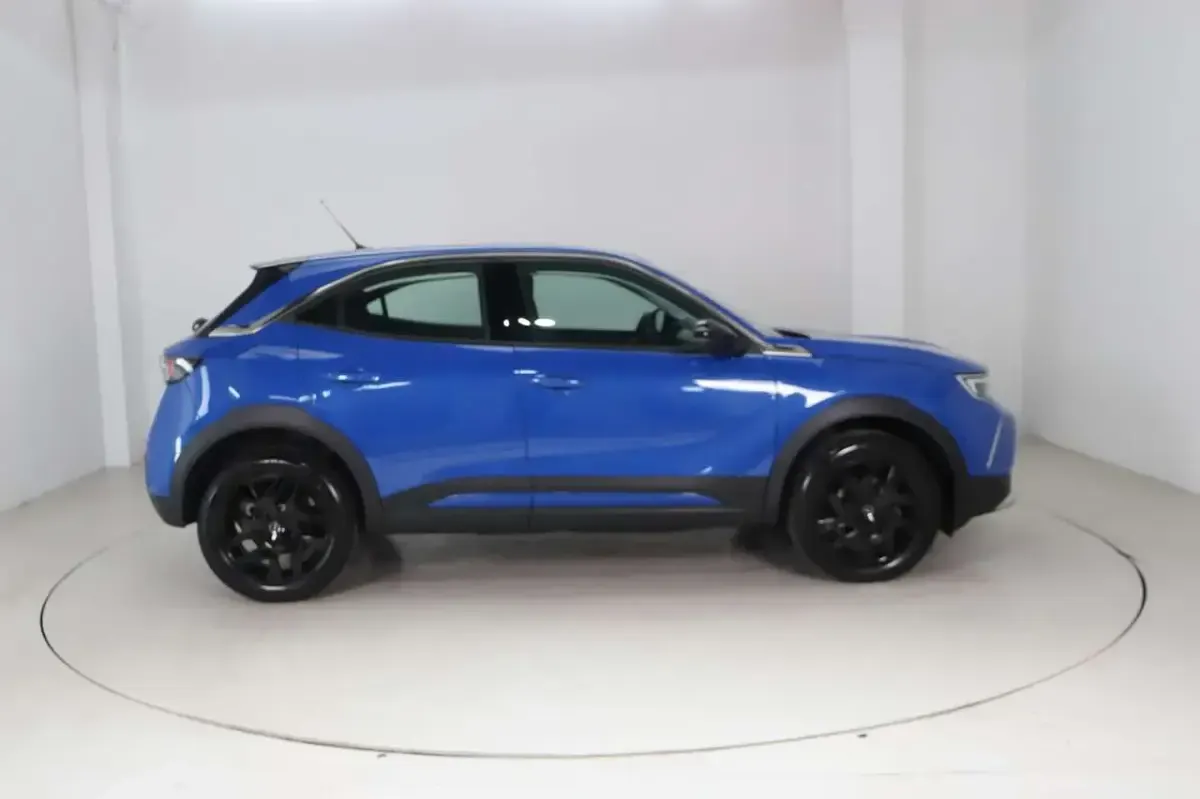 Gebraucht Opel Mokka Elegance 131 PS (96 kW) 2021 Perl blau/voltaik blau SUV