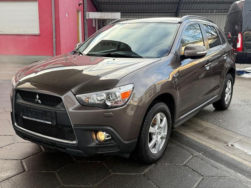 Braun Gebraucht 2012 Mitsubishi ASX Instyle SUV | 6.999 € (Fairer Preis) - Bild 1/4