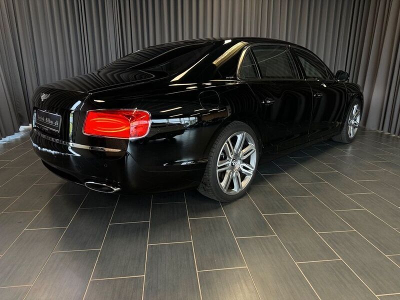 Gebraucht Bentley Flying Spur 625 PS (459 kW) 2015 Schwarz Limousine