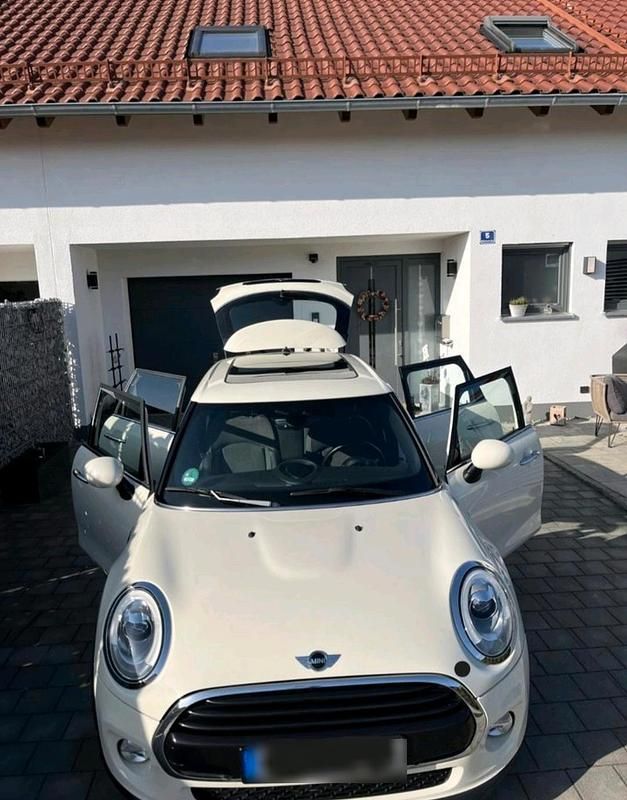Second-hand Mini Cooper 2018 Alb Hatchback