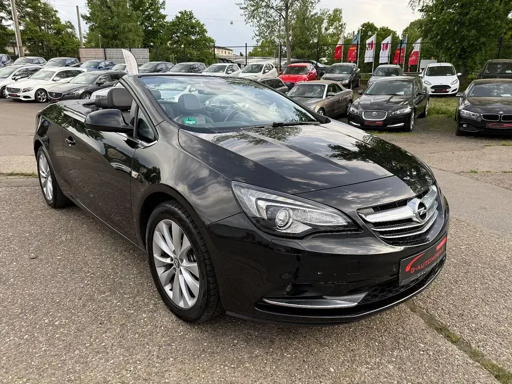 Gebraucht Opel Cascada Innovation 194 PS (142 kW) 2015 Schwarz Cabrio