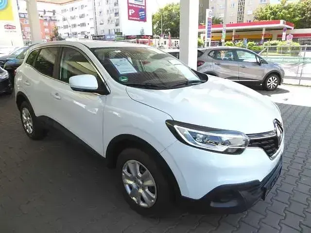 Gebraucht Renault Kadjar LIMITED 140 PS (102 kW) 2018 Weiß SUV