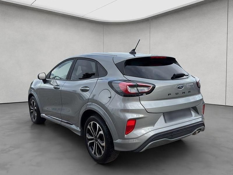 Gebraucht Ford Puma ST-Line 155 PS (114 kW) 2024 Solar silver metallic SUV
