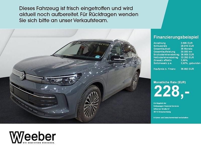 Grau Gebraucht 2025 VW Tiguan Goal SUV | 36.950 € (Superpreis) - Bild 1/4