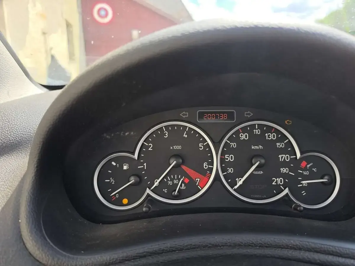 Gebraucht Peugeot 206 Quiksilver 109 PS (80 kW) 2006 Kleinwagen