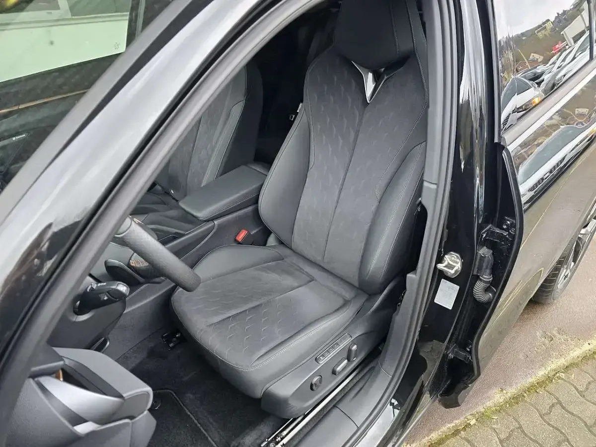 Gebraucht Cupra Terramar VZ 265 PS (194 kW) 2025 Schwarz SUV