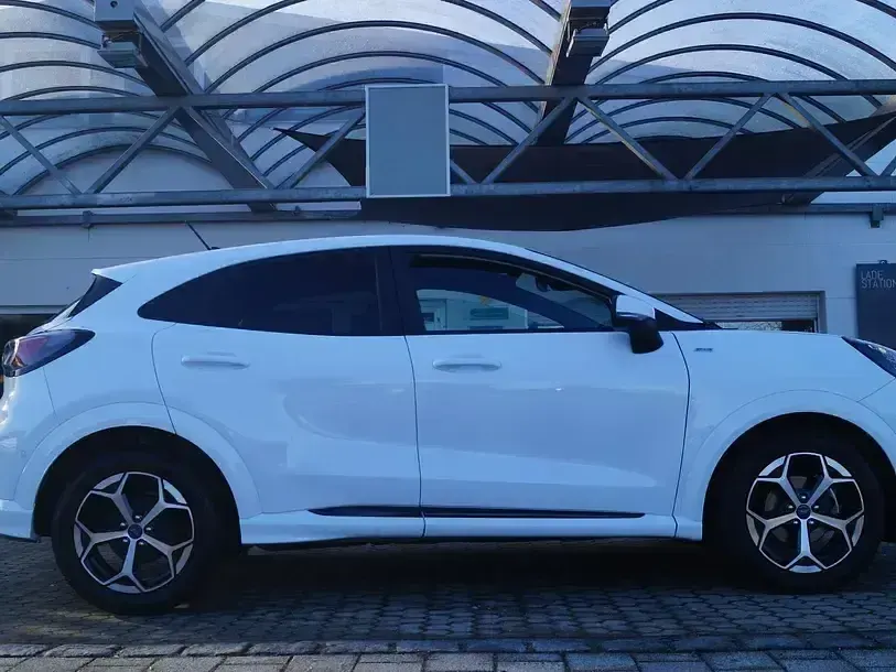 Gebraucht Ford Puma ST-Line 125 PS (91 kW) 2024 Weiss SUV
