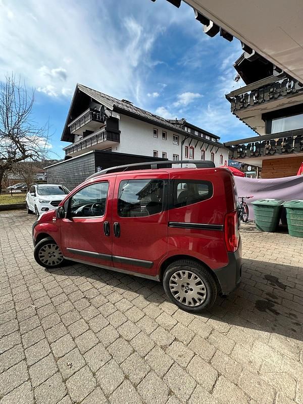 Gebraucht Citroën Nemo 65 PS (47 kW) 2010 Rot Van / Kleinbus
