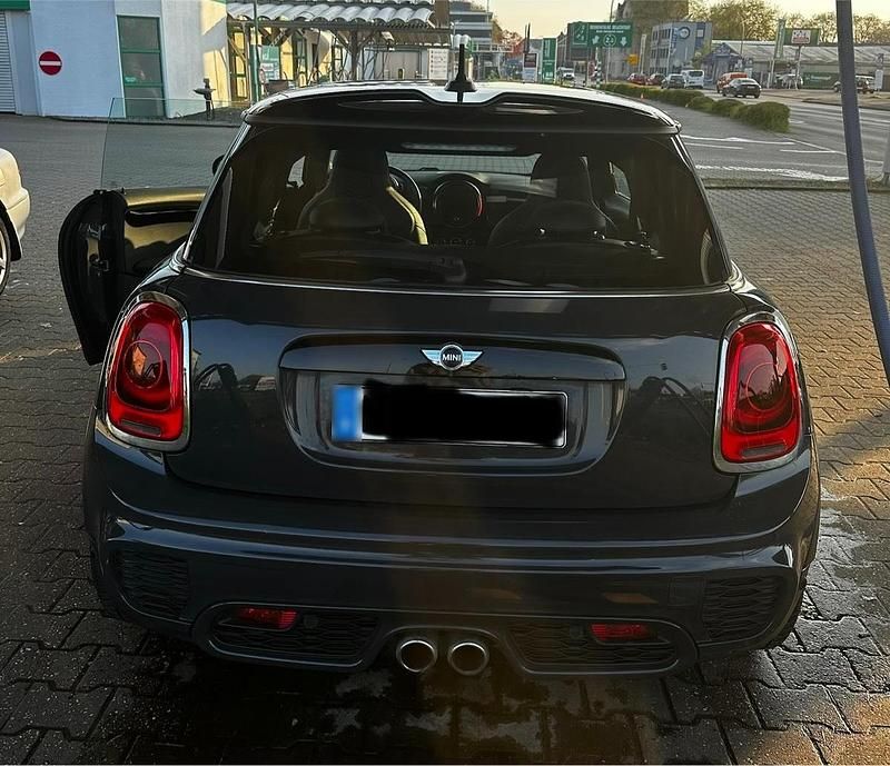 Gebraucht Mini John Cooper Works 170 PS (125 kW) 2017 Grau Kleinwagen