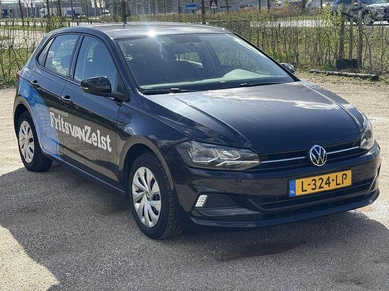 Gebraucht VW Polo Comfortline 90 PS (66 kW) 2021 Schwarz Kleinwagen