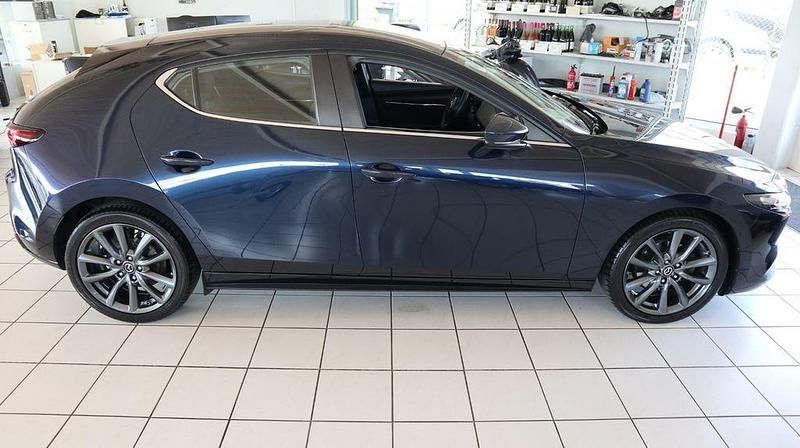 Usata Mazda 3 122 CV (89 kW) 2019 Blu Berlina