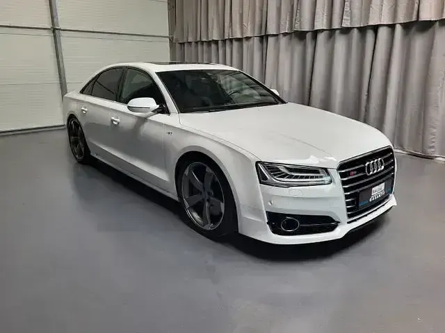 Gebraucht Audi A8 Comfort 385 PS (283 kW) 2016 Ibisweiss Limousine