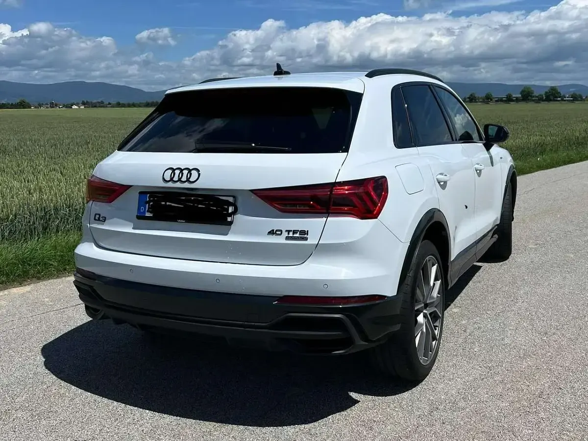 Gebraucht Audi Q3 S-Line 190 PS (139 kW) 2022 Weiß SUV