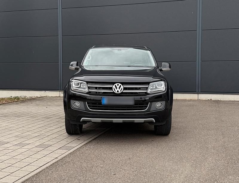Gebraucht VW Amarok Highline 179 PS (131 kW) 2015 Schwarz Pickup