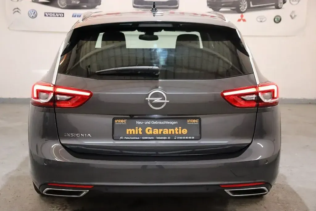 Gebraucht Opel Insignia Elegance 174 PS (127 kW) 2022 Grau Limousine