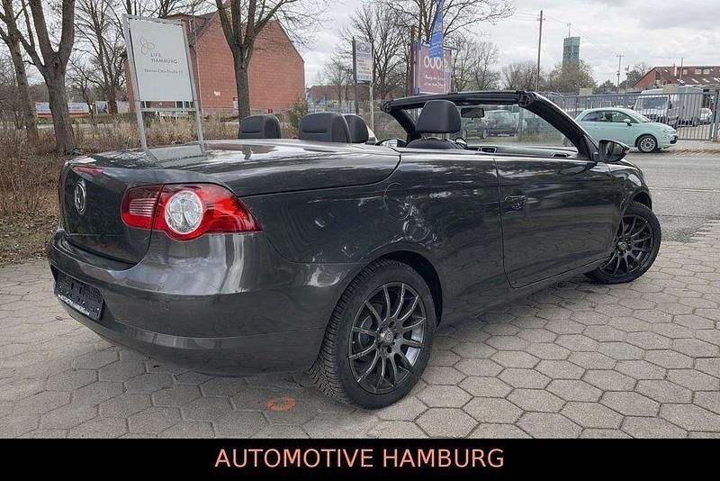 Second-hand VW Eos 160 CP (117 kW) 2009 Negru Cabrio