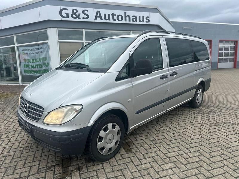 Silber Gebraucht 2005 Mercedes Vito Van / Kleinbus | 5.999 € (Fairer Preis) - Bild 1/4