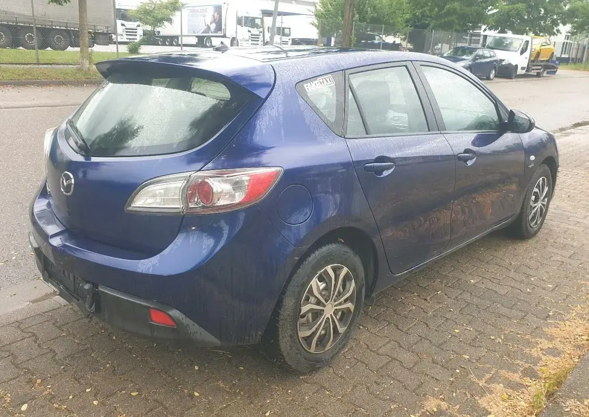 Gebraucht Mazda 3 105 PS (77 kW) 2009 Blau Limousine