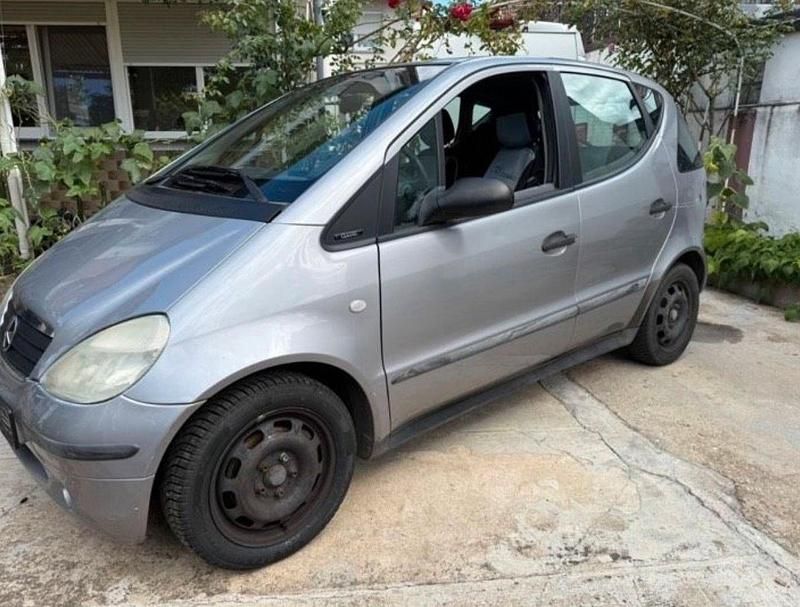Gebraucht Mercedes A160 102 PS (75 kW) 1999 Silber Kleinwagen