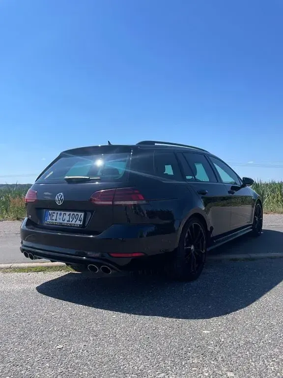 Gebraucht VW Golf VII R 300 PS (220 kW) 2019 Schwarz Kombi
