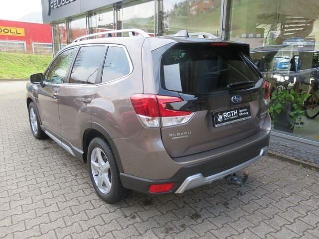Gebraucht Subaru Forester Platinum 150 PS (110 kW) 2023 Bronze SUV