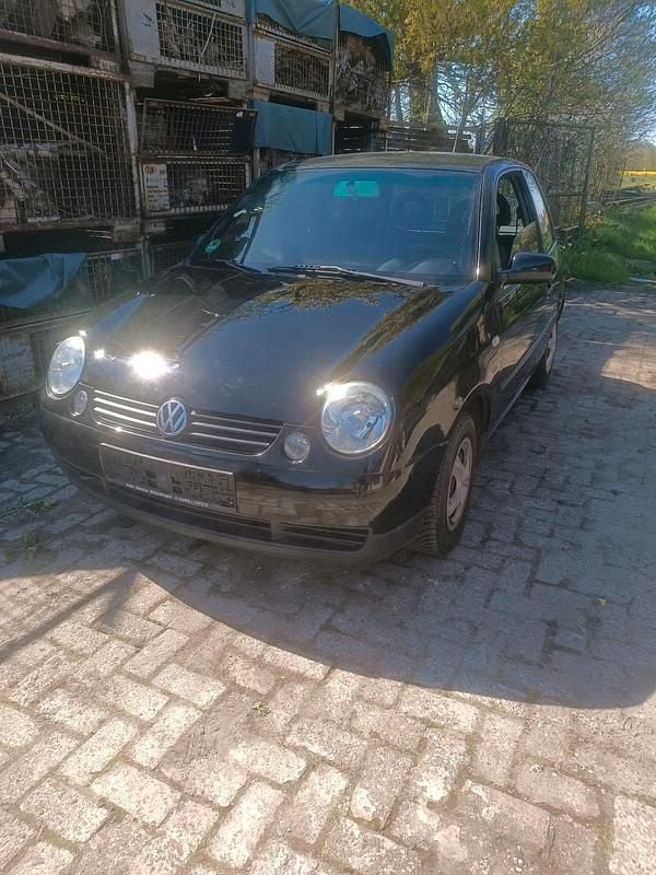 Schwarz Gebraucht 2003 VW Lupo Kleinwagen | 400 € (Superpreis) - Bild 1/4